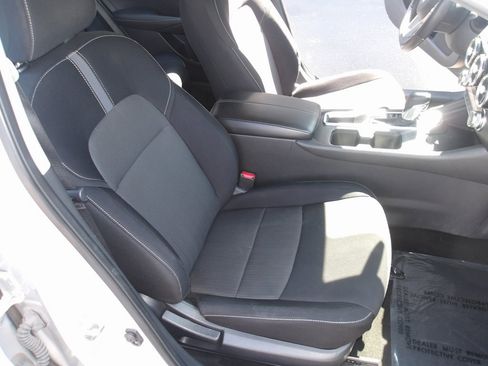 Used 2021 Nissan Sentra SV image 16