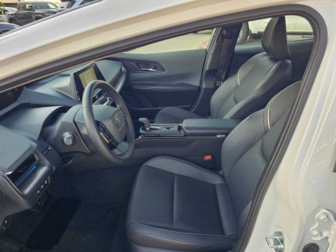 Certified 2026 Toyota Prius XLE FWD image 20