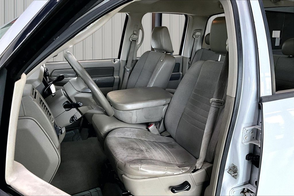 Used 2008 Dodge Ram 1500 Truck ST AWD/4WD image 18