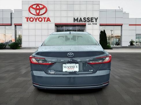 Used 2026 Toyota Camry LE FWD image 4