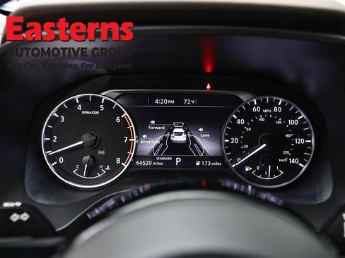 Used 2023 Nissan Rogue SV FWD image 17