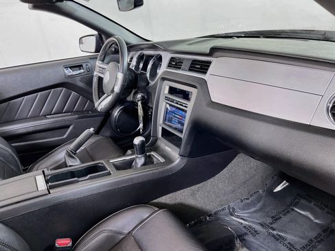Used 2014 Ford Mustang GT Premium w/ Accessory Package 2 RWD image 25