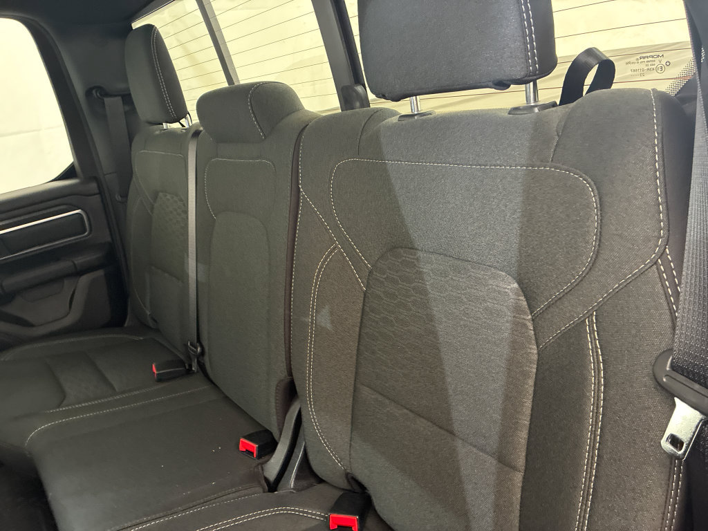 Used 2025 RAM 1500 Big Horn AWD/4WD image 11