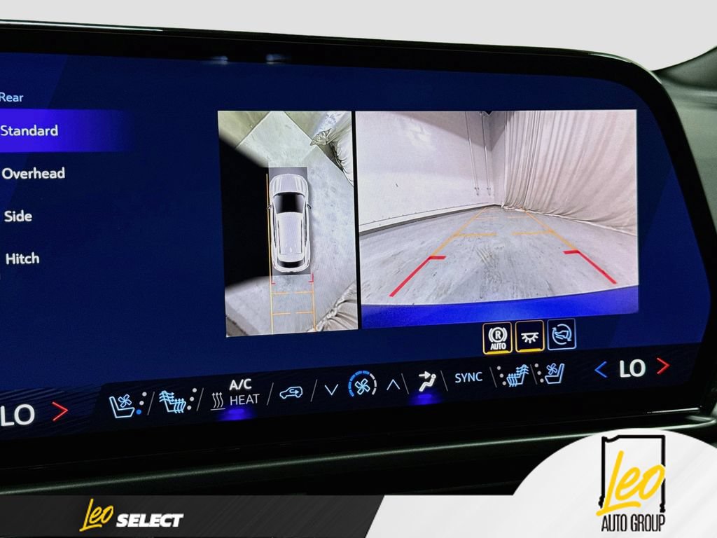 Used 2026 Chevrolet Equinox EV RS w/ Convenience Package II FWD image 16