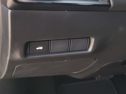 New 2027 Nissan Sentra SV w/ Floor Mat Package FWD image 17