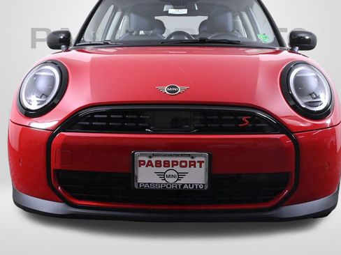 Certified 2025 MINI Cooper S image 2