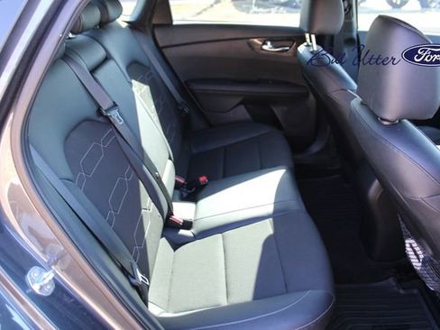 Used 2024 Kia Forte GT-Line w/ GT-Line Premium Package image 12