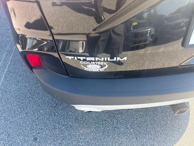 Used 2020 Ford Escape Titanium AWD/4WD image 5