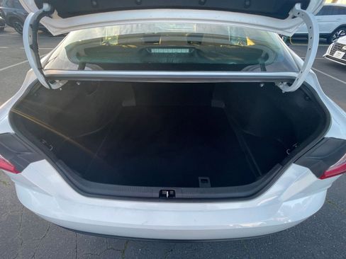 Used 2025 Toyota Camry LE image 31