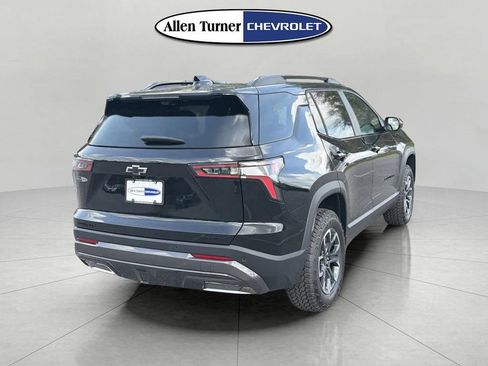 New 2026 Chevrolet Equinox ACTIV w/ Convenience Package III FWD image 4