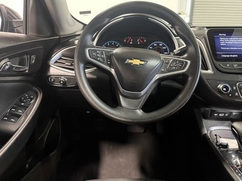 Used 2023 Chevrolet Malibu LT image 21