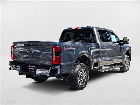 New 2026 Ford F250 Lariat w/ FX4 Off-Road Package image 2