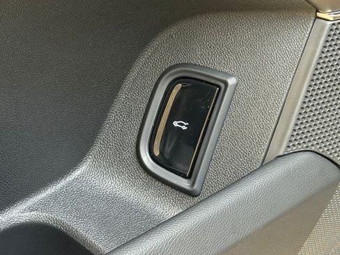 Certified 2024 Cadillac Lyriq Luxury AWD/4WD image 26