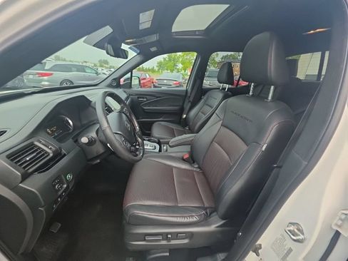 Certified 2023 Honda Ridgeline Black Edition image 16