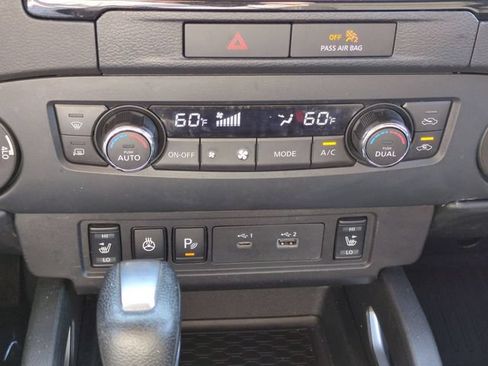 Used 2022 Nissan Frontier SV AWD/4WD image 23