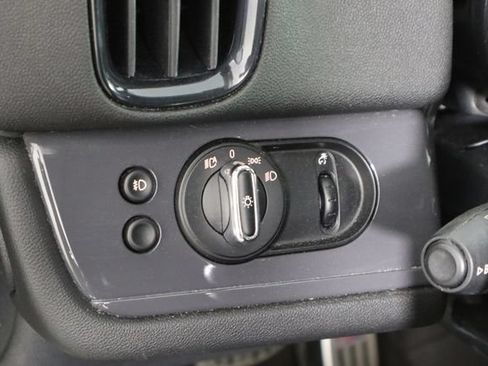Used 2019 MINI Cooper Countryman FWD image 24