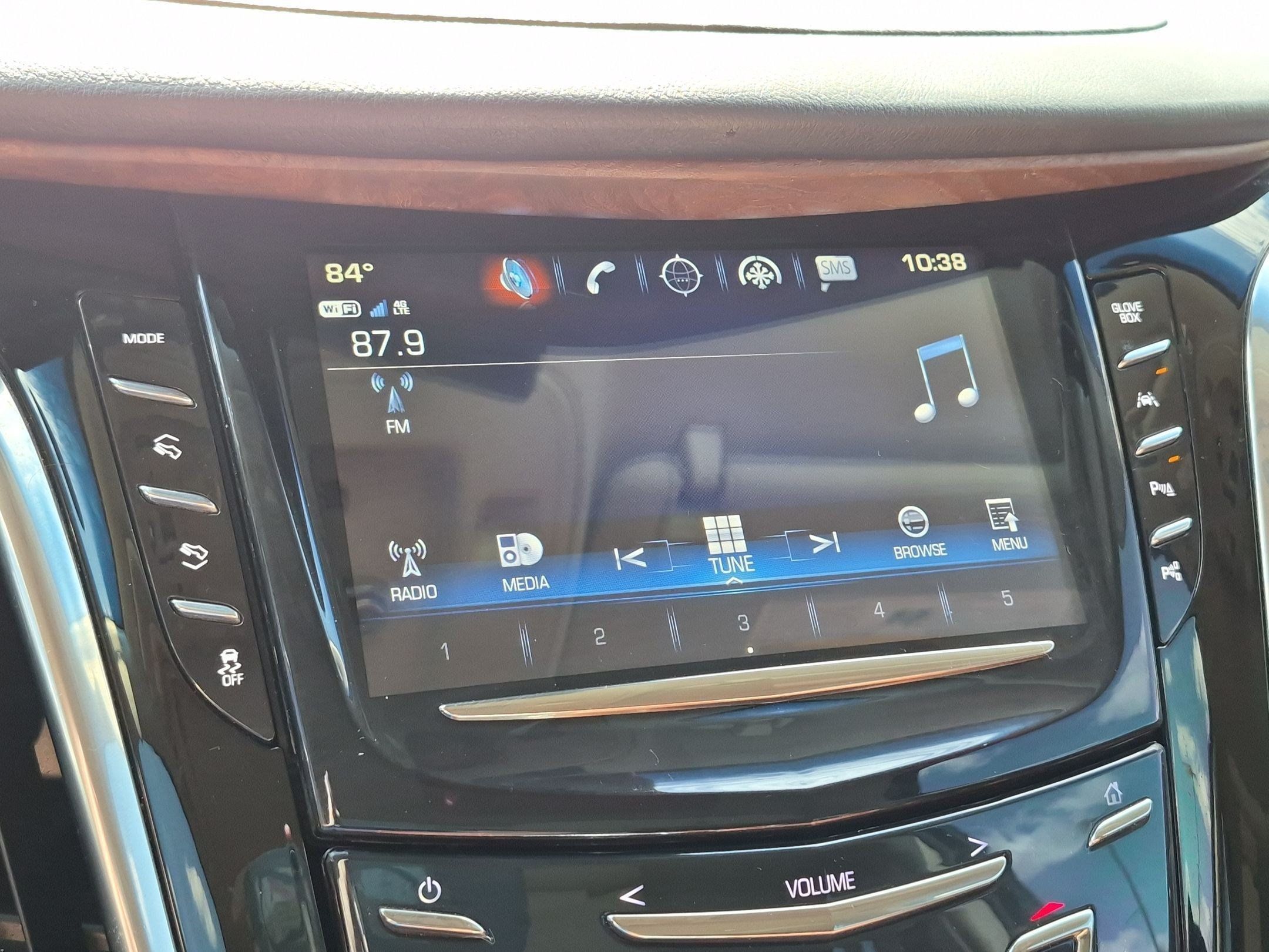 Used 2019 Cadillac Escalade ESV Premium Luxury AWD/4WD image 19