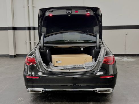 Used 2024 Mercedes-Benz S 580e 4MATIC Sedan image 15