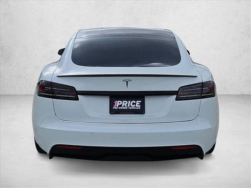 Used 2022 Tesla Model S image 7