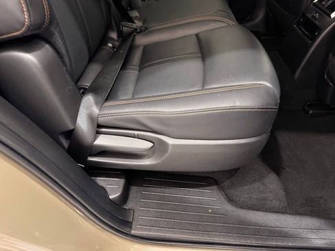 Used 2025 MAZDA CX-70 3.3 Turbo w/ Premium Package image 25