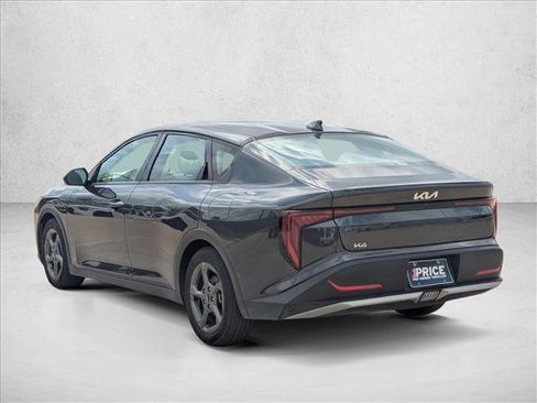 Used 2025 Kia K4 LXS image 7