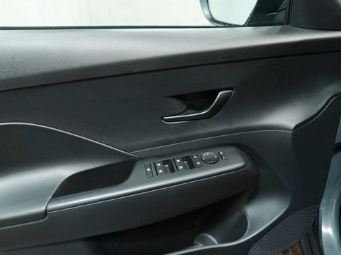 Used 2026 Hyundai Kona SE AWD/4WD image 21