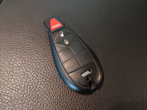 Used 2022 RAM 1500 Tradesman w/ Popular Equipment Group AWD/4WD image 32