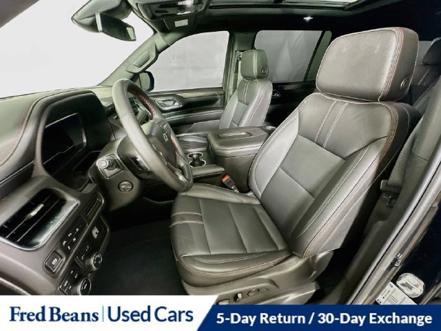 Used 2023 Chevrolet Suburban RST w/ Luxury Package AWD/4WD image 28