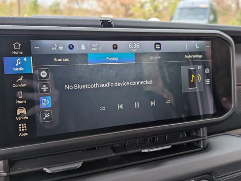 Used 2024 Jeep Wrangler Unlimited Rubicon w/ Convenience Group image 26