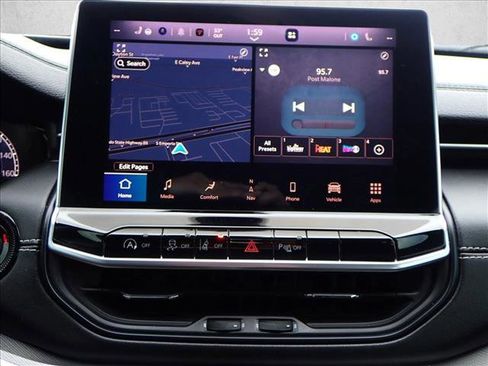 Used 2024 Jeep Compass Limited w/ High Altitude Package image 19