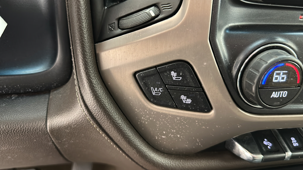 Used 2015 GMC Sierra 1500 Denali AWD/4WD image 21
