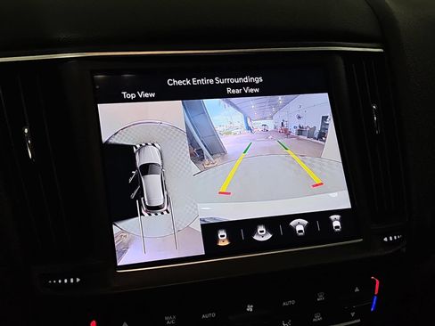 Used 2023 Maserati Levante Modena AWD/4WD image 22