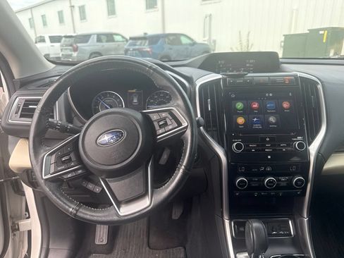 Used 2022 Subaru Ascent Limited w/ Technology Package AWD/4WD image 8