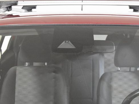 Certified 2021 Nissan Rogue Sport SV image 37