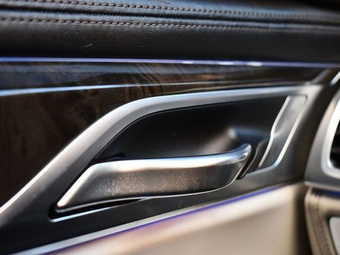 Used 2016 BMW 750i xDrive image 21