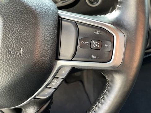 Used 2024 RAM 2500 Big Horn w/ Sport Appearance Package image 31