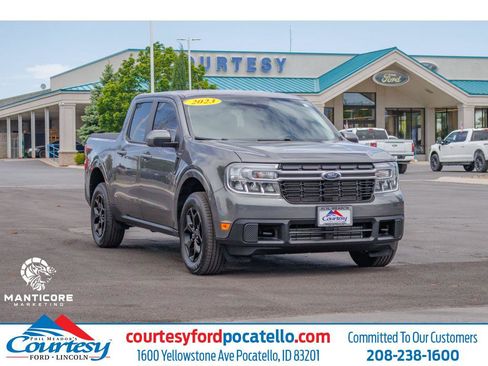 Used 2023 Ford Maverick Lariat w/ Lariat Luxury Package AWD/4WD image 1