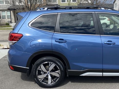 Used 2020 Subaru Forester Touring image 6