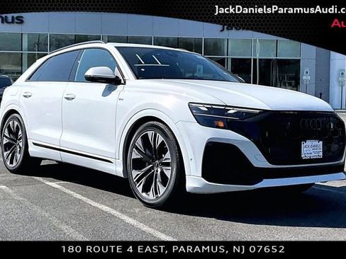 New 2026 Audi Q8 Premium Plus image 2