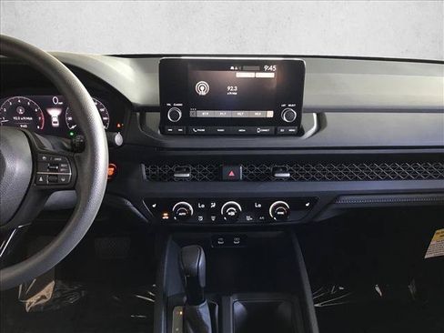 Certified 2025 Honda Accord SE image 15