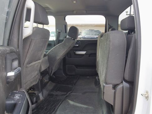 Used 2018 Chevrolet Silverado 3500 LT image 26