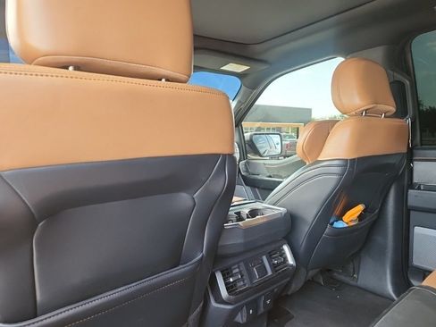 Used 2021 Ford F150 Platinum w/ FX4 Off-Road Package AWD/4WD image 10