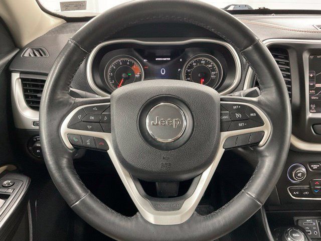 Used 2016 Jeep Cherokee Limited AWD/4WD image 18
