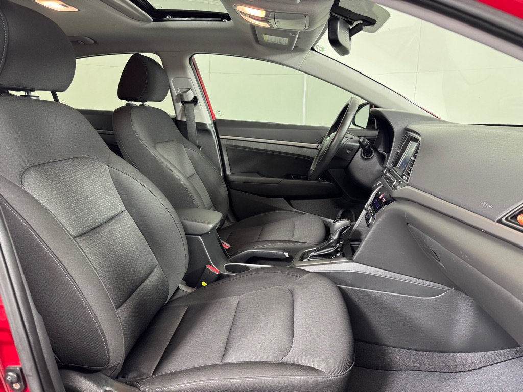 Used 2017 Hyundai Elantra Value Edition w/ Cargo Package FWD image 24