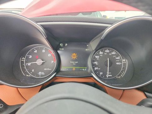 Used 2018 Alfa Romeo Giulia Ti Sport w/ Quick Order Package 22S Sport image 8