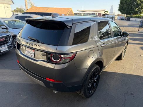 Used 2017 Land Rover Discovery Sport HSE image 25