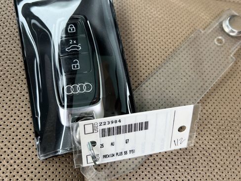 Used 2025 Audi Q7 Premium Plus w/ Premium Plus Package image 38