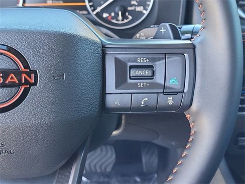 Certified 2025 Nissan Rogue SV image 14