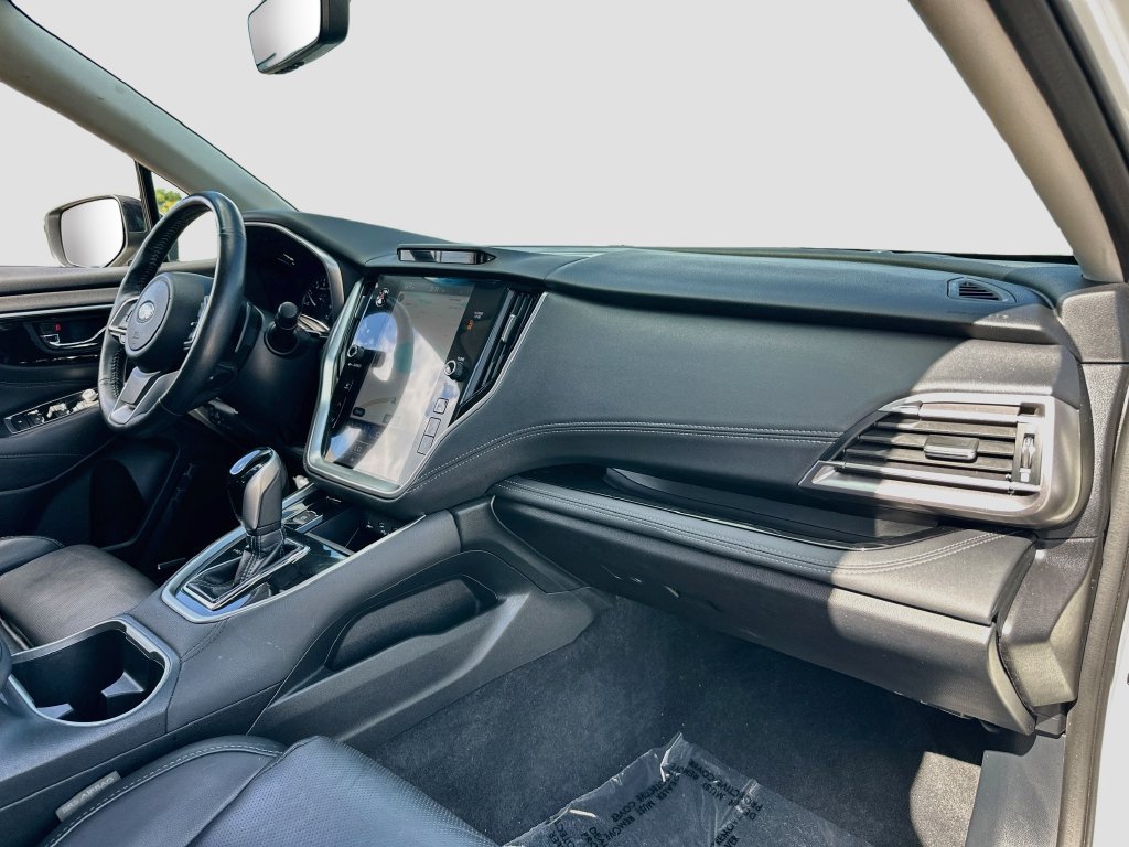 Used 2022 Subaru Outback Limited AWD/4WD image 31