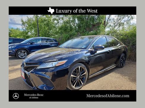 Used 2018 Toyota Camry XSE w/ Audio Package FWD image 1